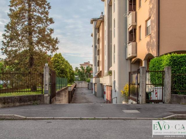 Box / Garage in vendita a Busto Arsizio VA