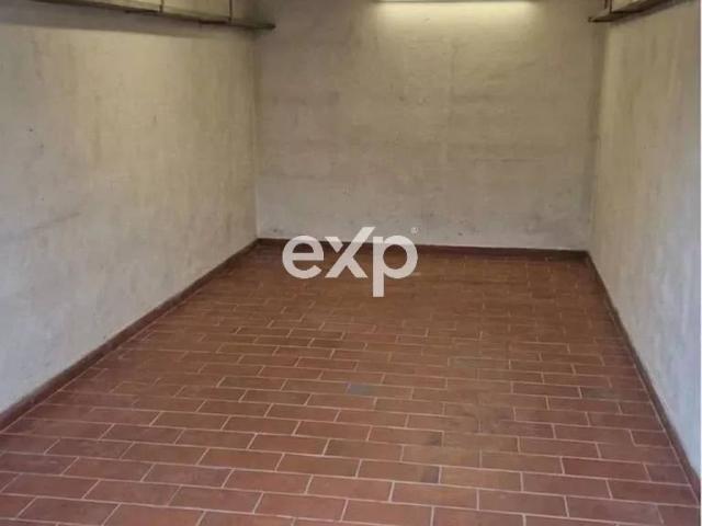 Box / Garage in vendita a Campi Bisenzio FI