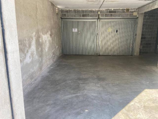 Box / Garage in vendita a Campomorone GE