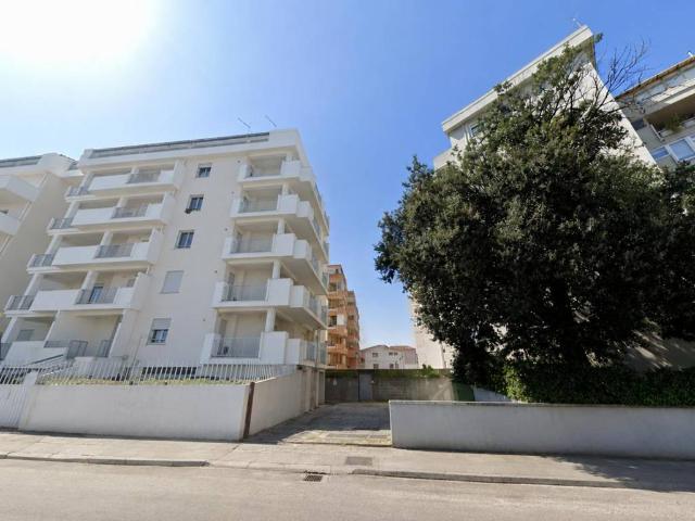 Box / Garage in vendita a Cagliari CA