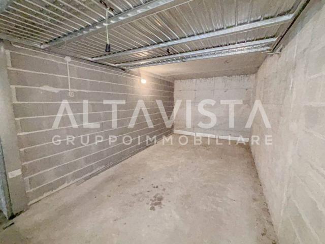 Box / Garage in vendita a Calvagese della Riviera BS