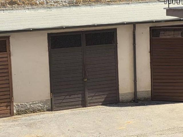 Box / Garage in vendita a Capranica VT