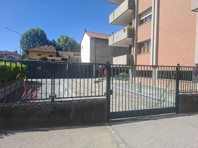 Box / Garage in vendita a Carignano TO