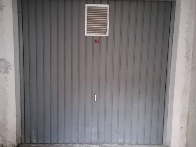 Box / Garage in vendita a Carisolo TN