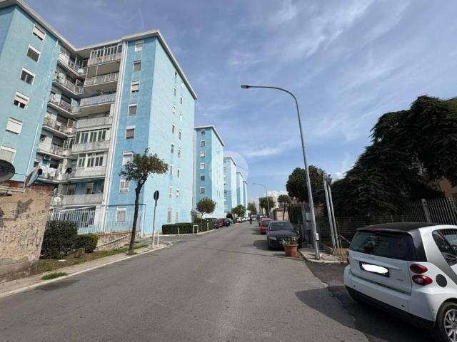 Box / Garage in vendita a Castellammare di Stabia NA