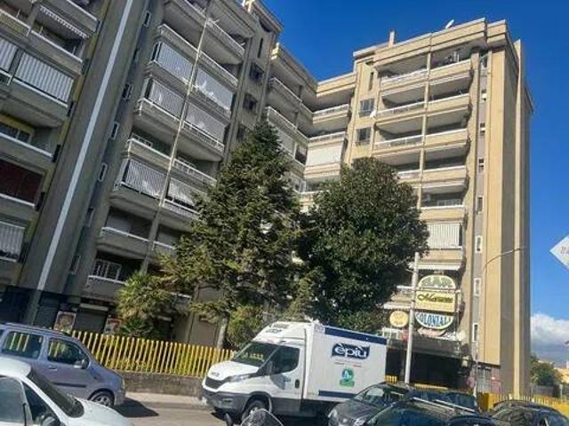 Box / Garage in vendita a Castellammare di Stabia NA