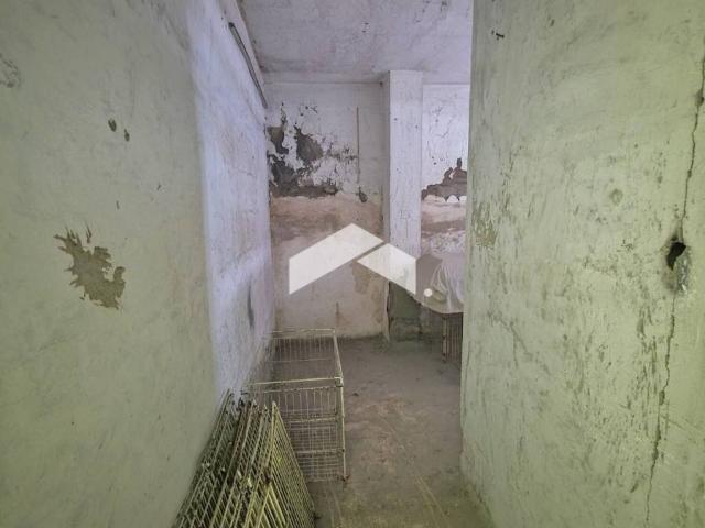 Box / Garage in vendita a Casalnuovo di Napoli NA