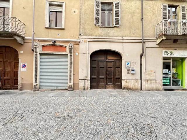 Box / Garage in vendita a Casale Monferrato AL