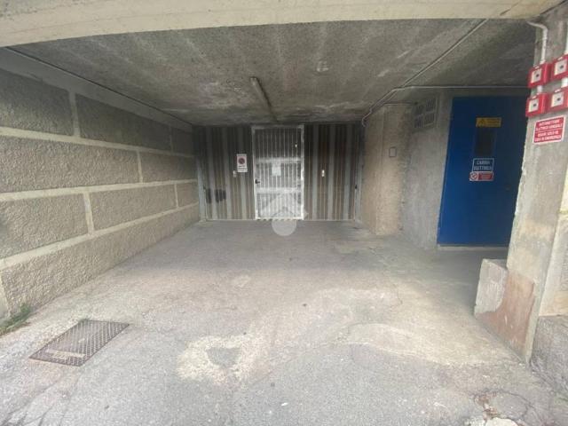 Box / Garage in vendita a Casella GE