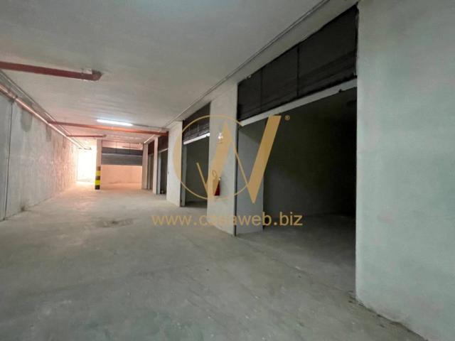 Box / Garage in vendita a Caserta CE