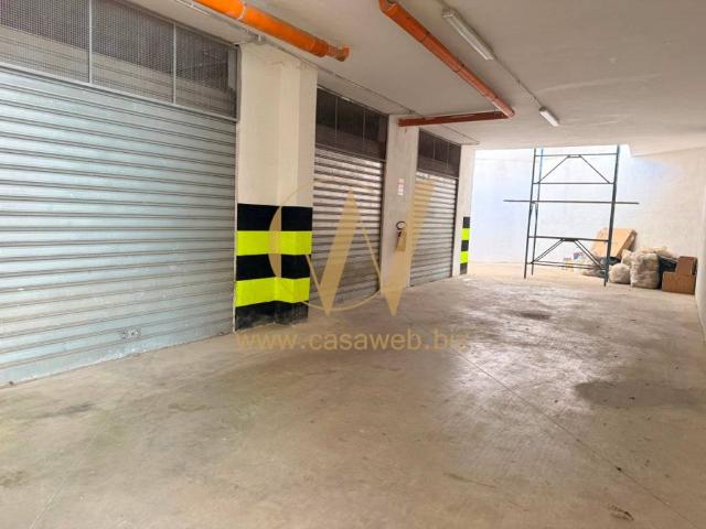 Box / Garage in vendita a Caserta CE