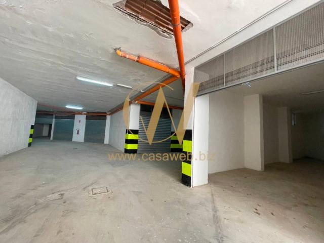 Box / Garage in vendita a Caserta CE