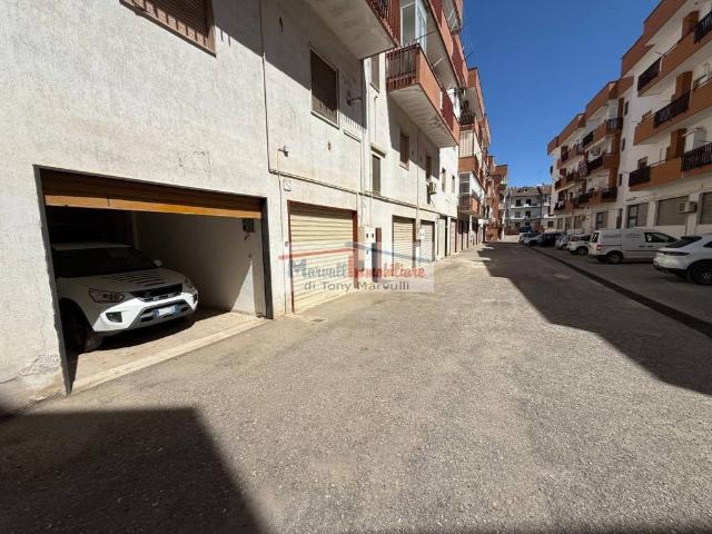 Box / Garage in vendita a Cassano delle Murge BA