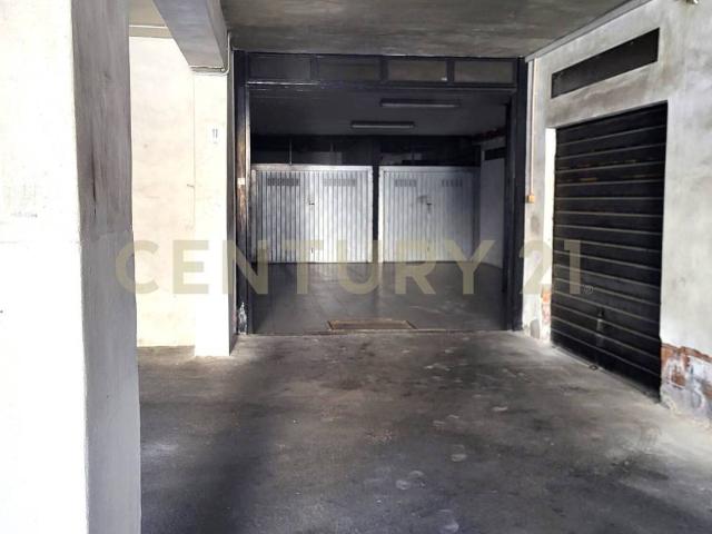 Box / Garage in vendita a Aci Castello CT