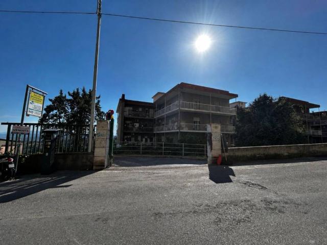 Box / Garage in vendita a Catanzaro CZ