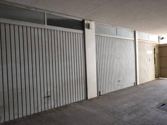 Box / Garage in vendita a Cavareno TN