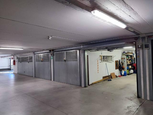 Box / Garage in vendita a Celle Ligure SV