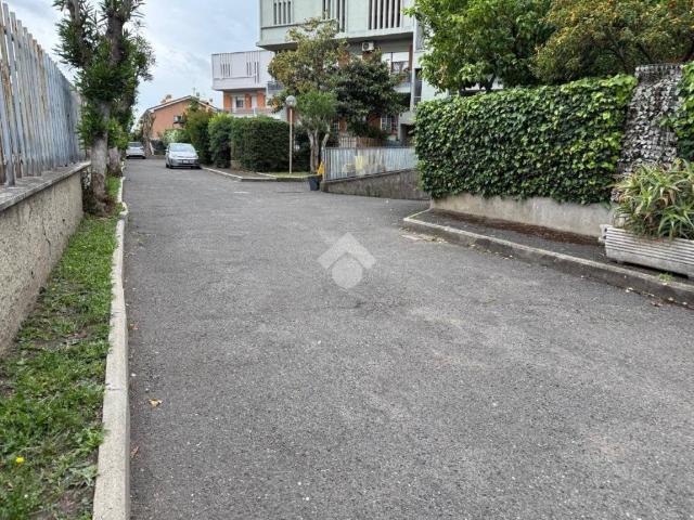 Box / Garage in vendita a Cerveteri RM