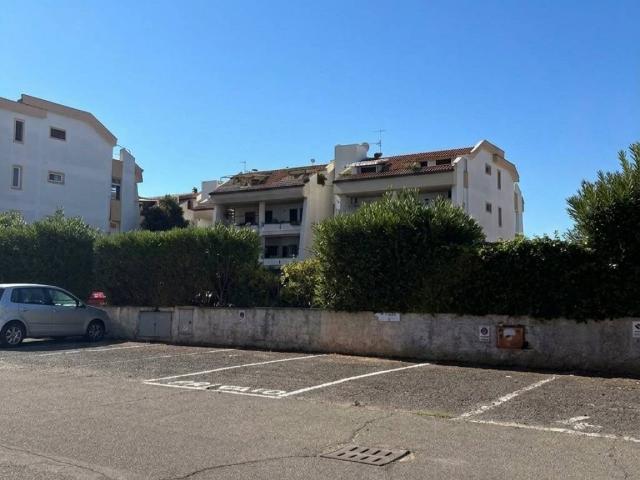 Box / Garage in vendita a Cerveteri RM