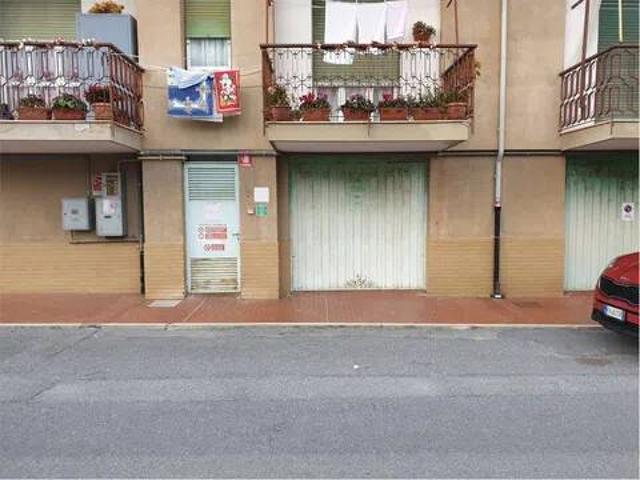 Box / Garage in vendita a Ceriale SV