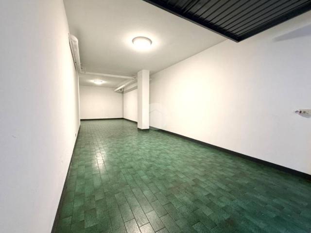 Box / Garage in vendita a Cernusco sul Naviglio MI