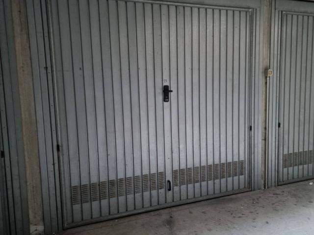 Box / Garage in vendita a Cesano Maderno MB