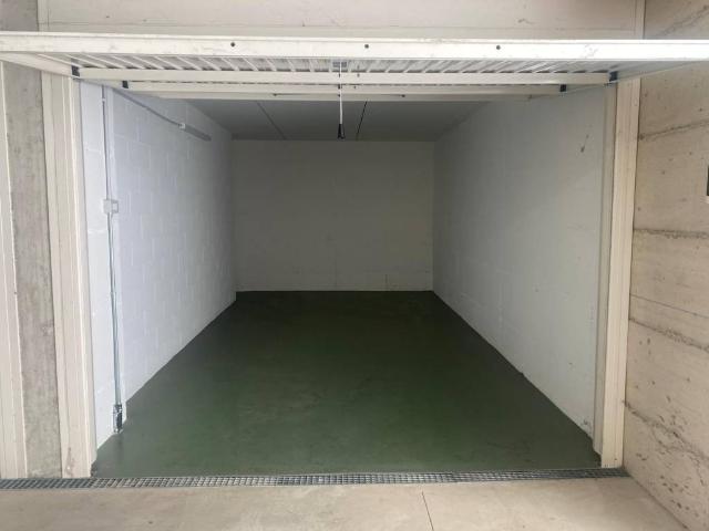 Box / Garage in vendita a Cesano Maderno MB