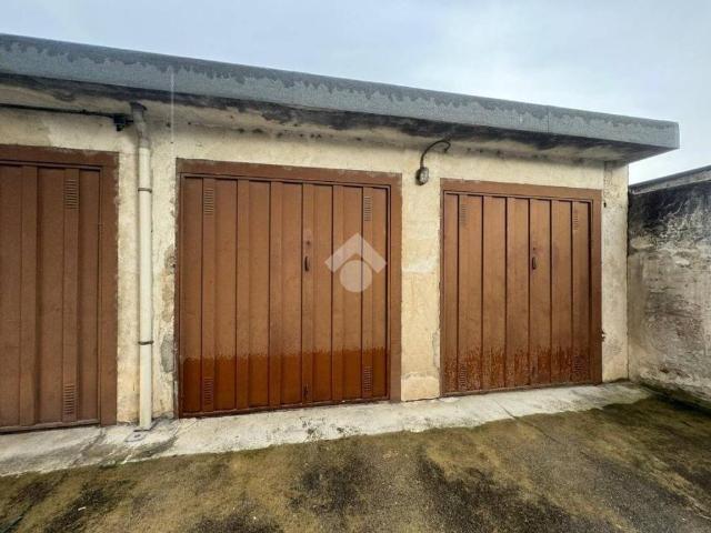 Box / Garage in vendita a Chivasso TO