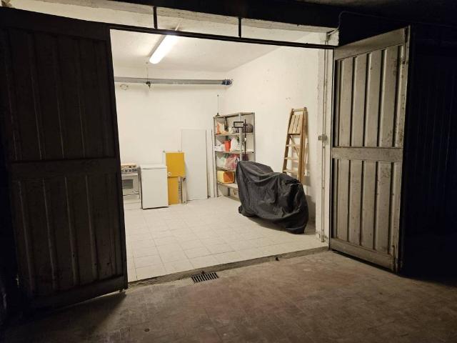 Box / Garage in vendita a Chiavari GE