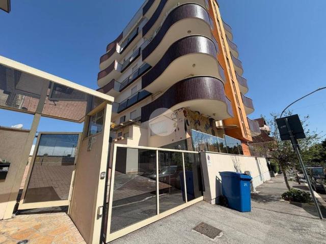 Box / Garage in vendita a Chieti CH