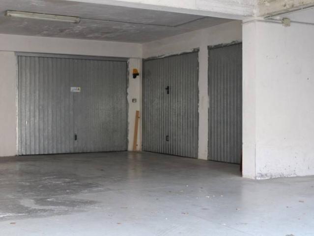 Box / Garage in vendita a Chieti CH