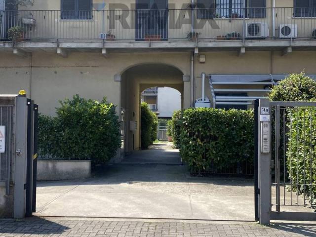 Box / Garage in vendita a Cinisello Balsamo MI
