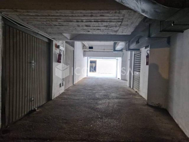 Box / Garage in vendita a Ciampino RM