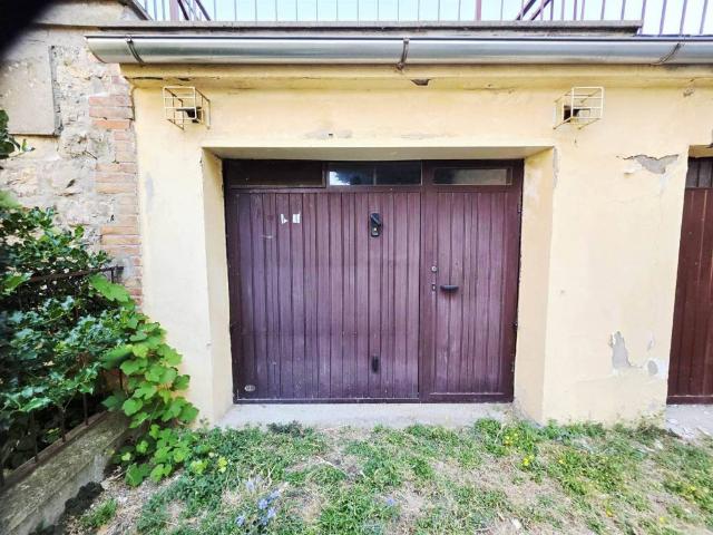 Box / Garage in vendita a Città della Pieve PG