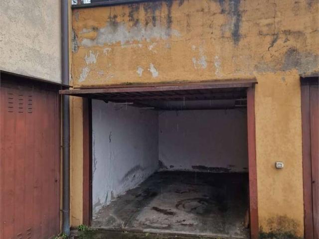 Box / Garage in vendita a Como CO