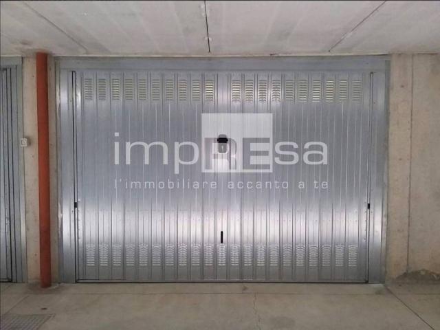 Box / Garage in vendita a Conegliano TV