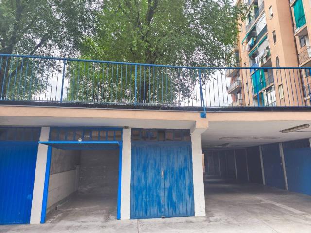 Box / Garage in vendita a Collegno TO
