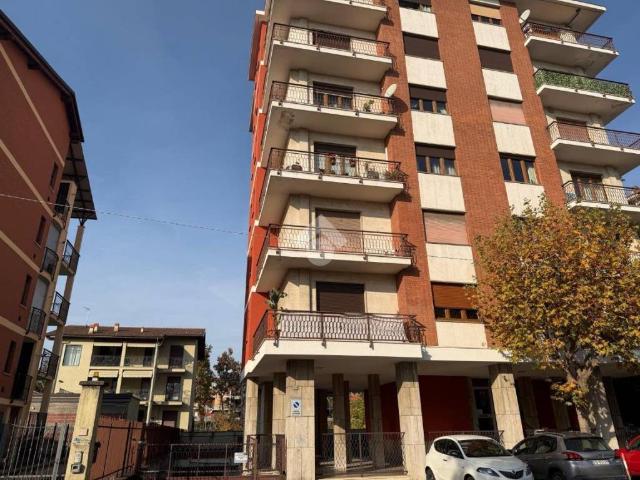 Box / Garage in vendita a Collegno TO