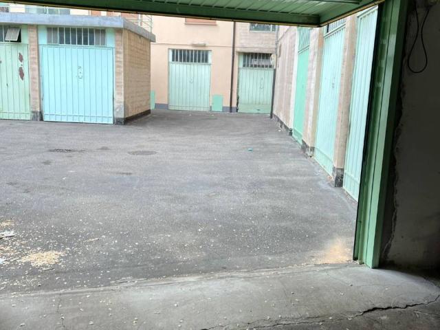 Box / Garage in vendita a Collegno TO