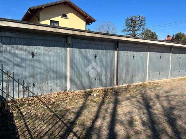 Box / Garage in vendita a Corbetta MI