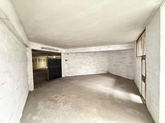 Box / Garage in vendita a Cremona CR