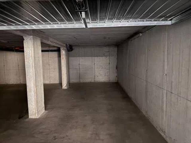 Box / Garage in vendita a Cremona CR