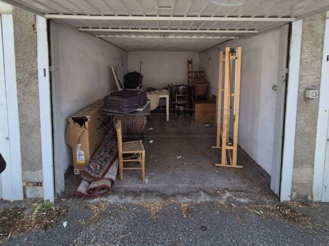 Box / Garage in vendita a Cremona CR
