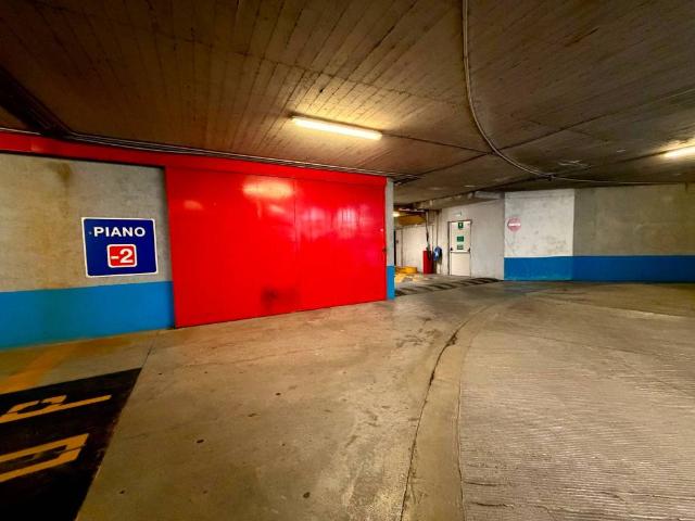 Box / Garage in vendita a Cuneo CN