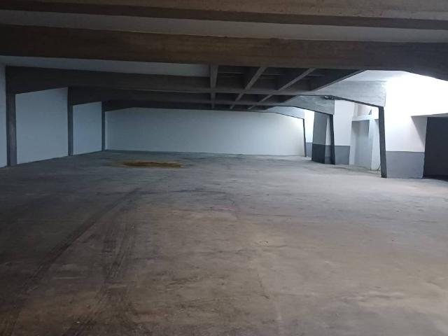 Box / Garage in vendita a Cuneo CN