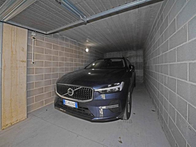 Box / Garage in vendita a Desenzano del Garda BS