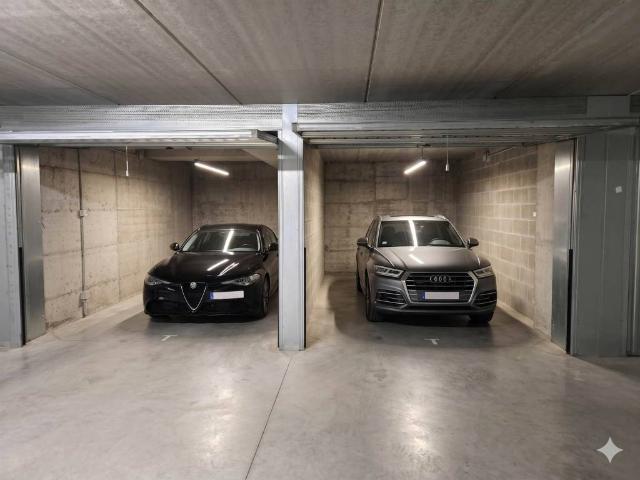 Box / Garage in vendita a Desenzano del Garda BS