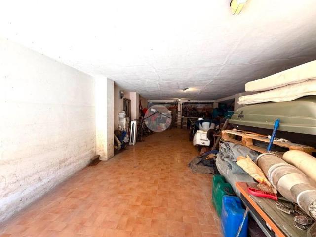 Box / Garage in vendita a Diano Marina IM