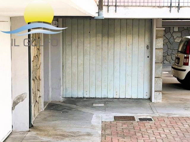 Box / Garage in vendita a Diano Marina IM
