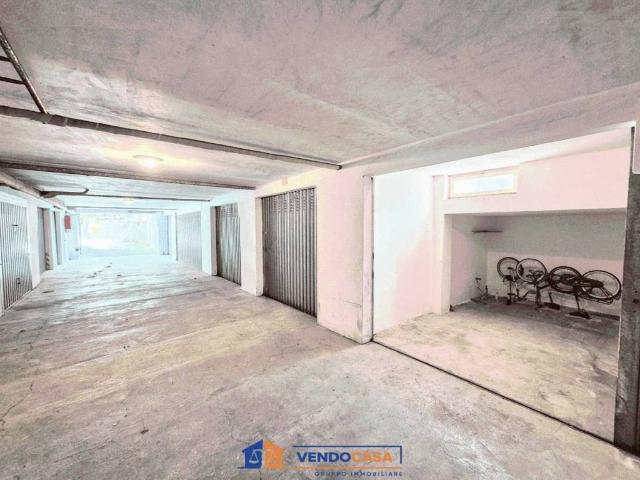 Box / Garage in vendita a Finale Ligure SV